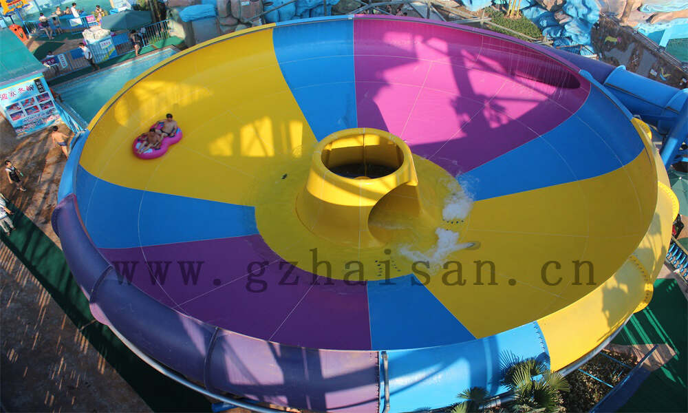 优质水上滑梯厂家推荐，安全好玩引领行业潮流