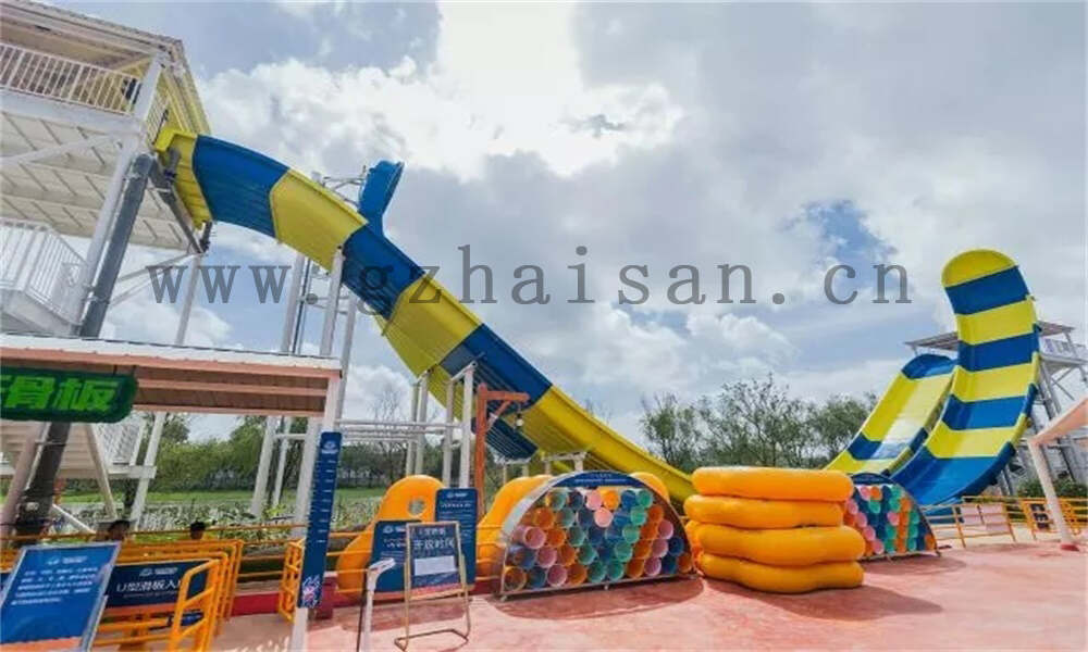 水上乐园设施厂家怎么选