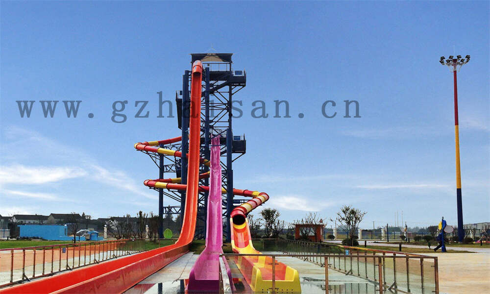 水上乐园应该怎么建造才会引起大家的注意