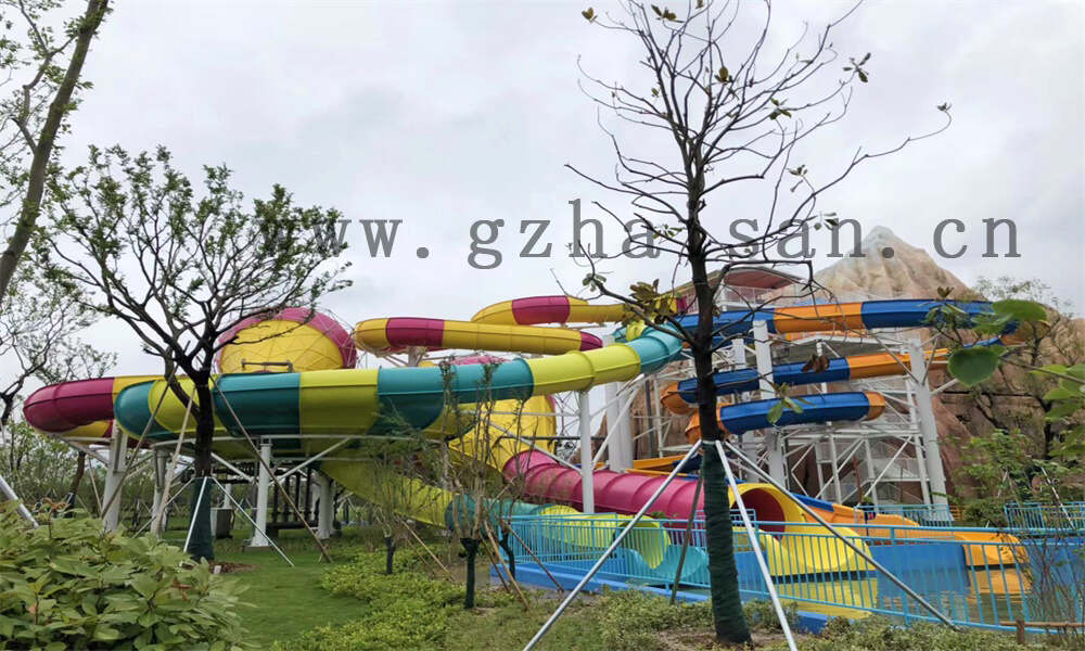 大象水滑梯：亲子游乐新体验